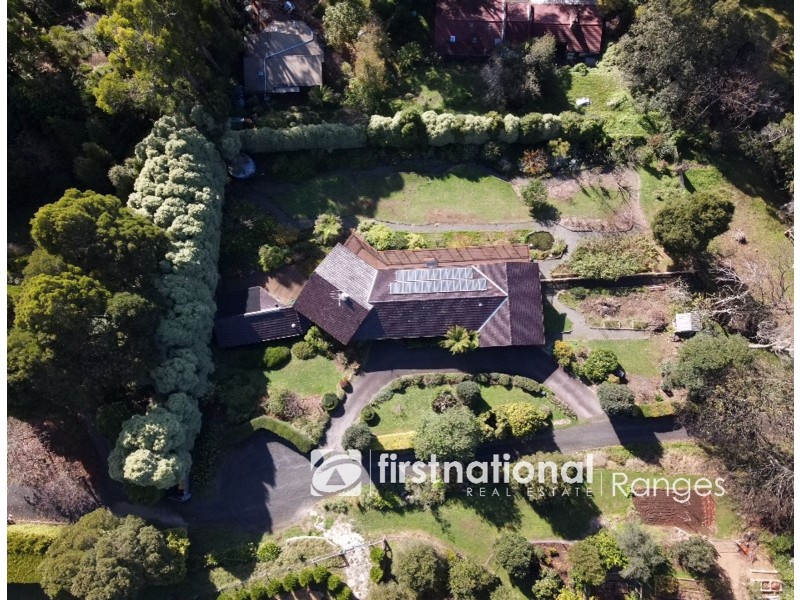 8 Eileen Avenue, Kalorama VIC 3766