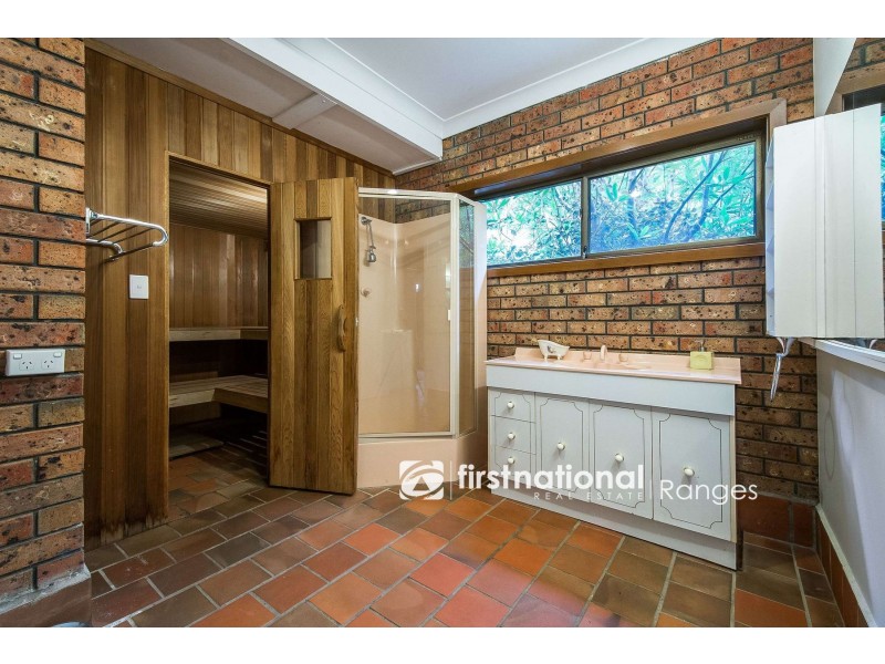 8 Eileen Avenue, Kalorama VIC 3766