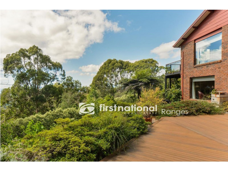 8 Eileen Avenue, Kalorama VIC 3766