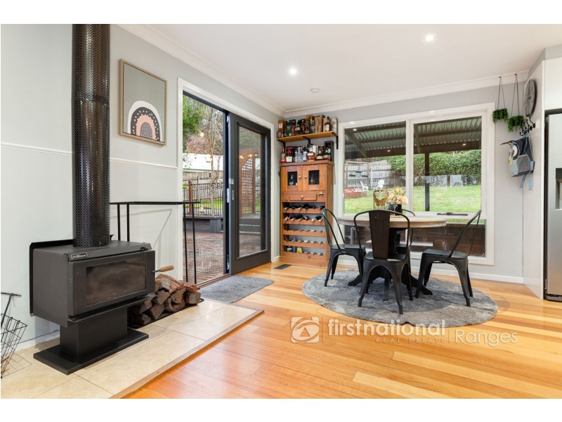 5 Stringybark Road, Cockatoo VIC 3781