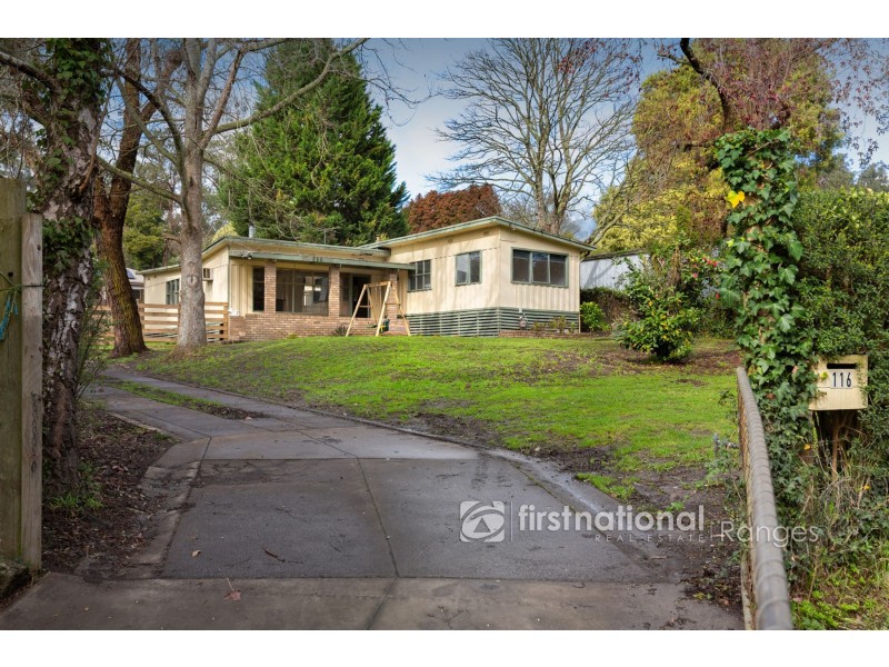 116 Woori Yallock Road, Cockatoo VIC 3781