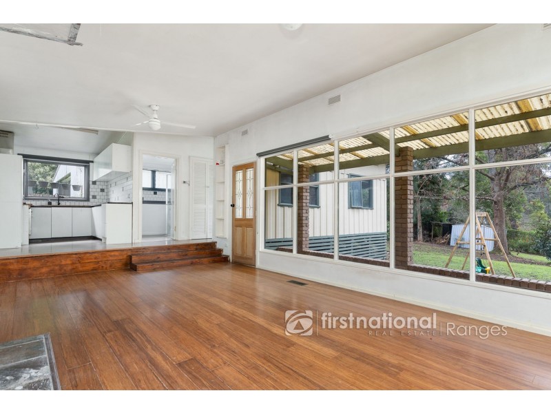 116 Woori Yallock Road, Cockatoo VIC 3781