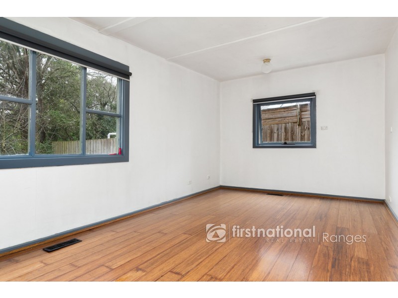 116 Woori Yallock Road, Cockatoo VIC 3781