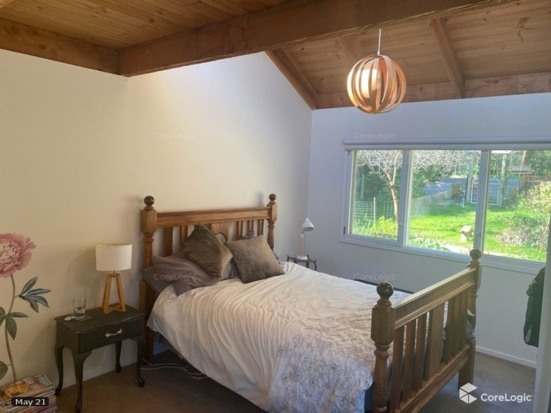 15 Charman Avenue, Emerald VIC 3782