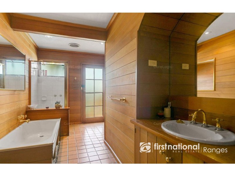 10-12 Tom Jones Court, Narre Warren North VIC 3804