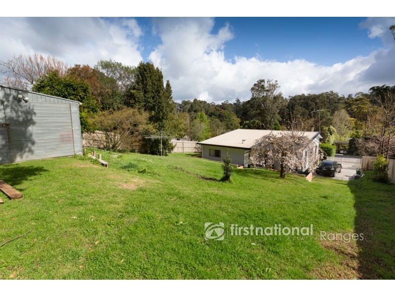 96 Woori Yallock Road, Cockatoo VIC 3781