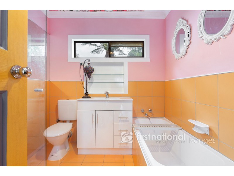 96 Woori Yallock Road, Cockatoo VIC 3781