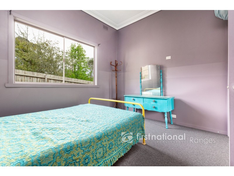 96 Woori Yallock Road, Cockatoo VIC 3781