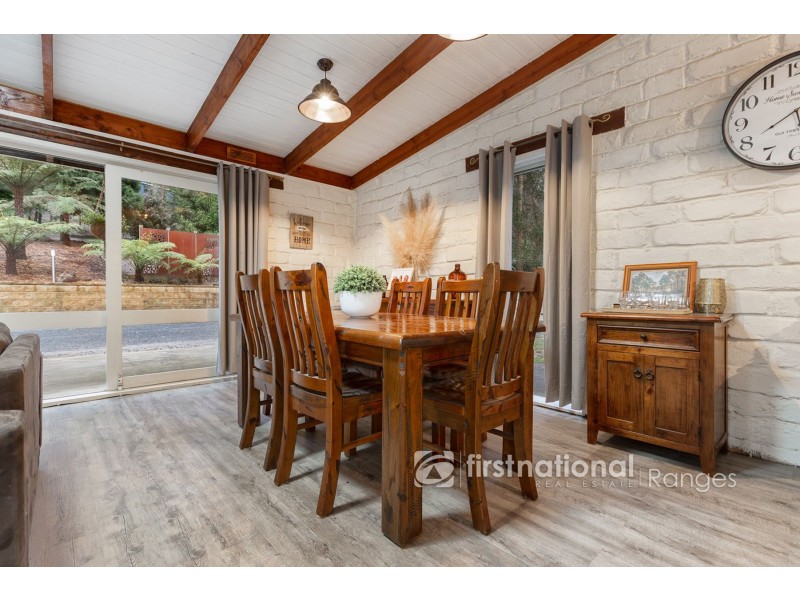 25 Mountain Road, Cockatoo VIC 3781