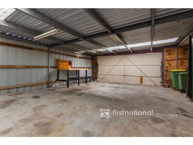 19 Joffre Parade, Cockatoo VIC 3781