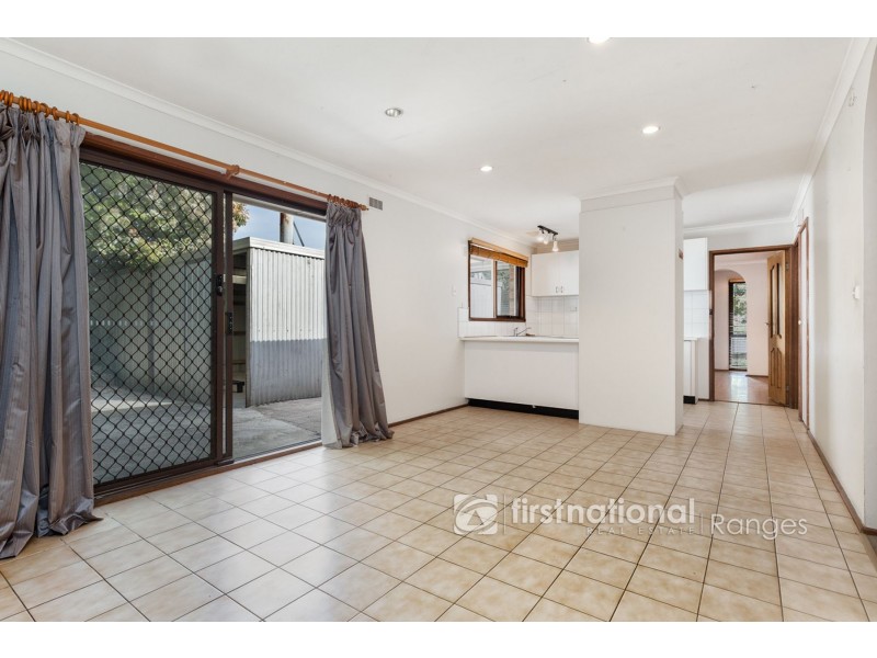 19 Joffre Parade, Cockatoo VIC 3781