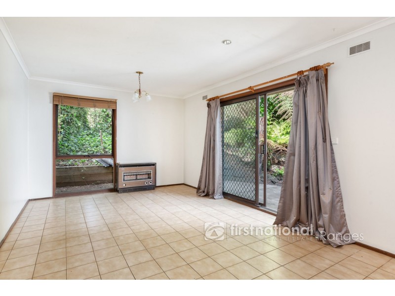 19 Joffre Parade, Cockatoo VIC 3781