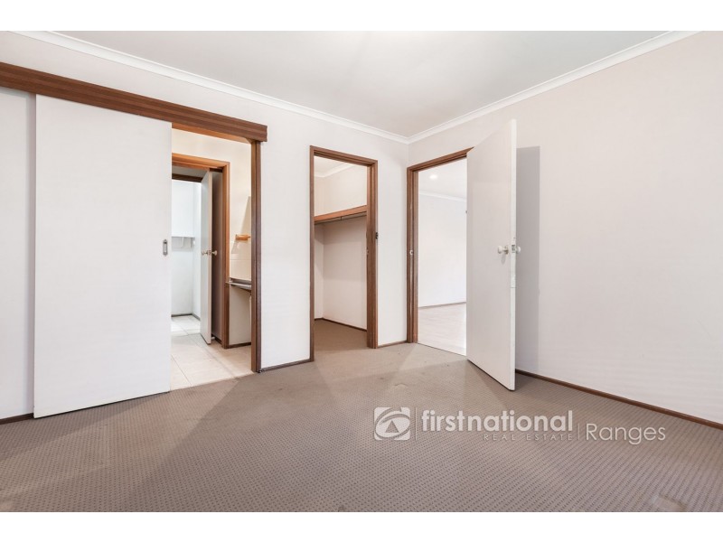 19 Joffre Parade, Cockatoo VIC 3781