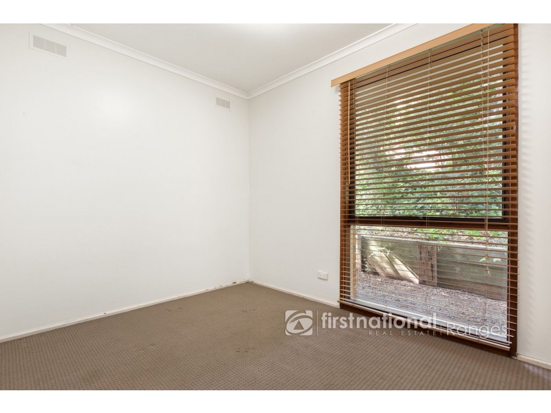 19 Joffre Parade, Cockatoo VIC 3781