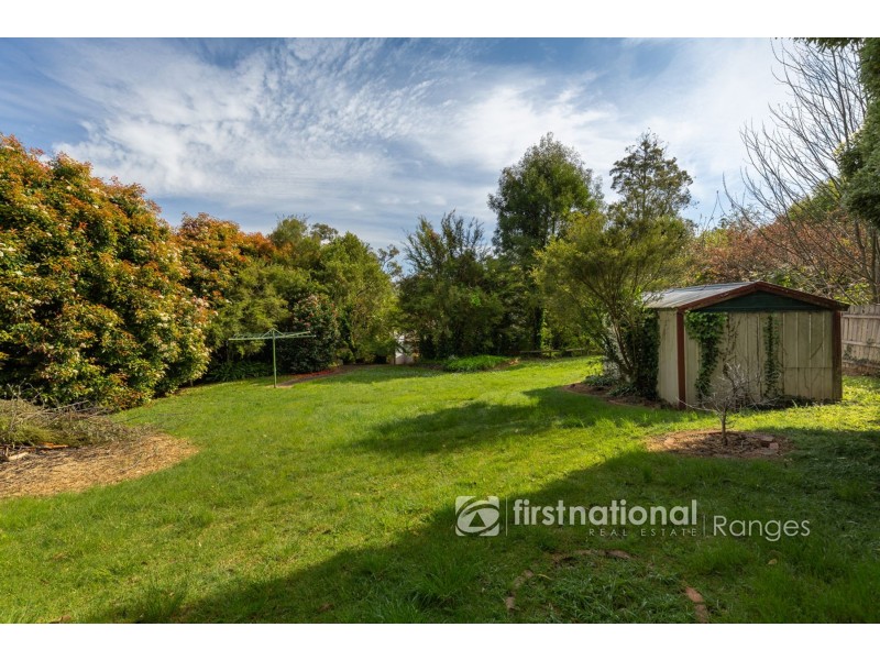 19 Joffre Parade, Cockatoo VIC 3781