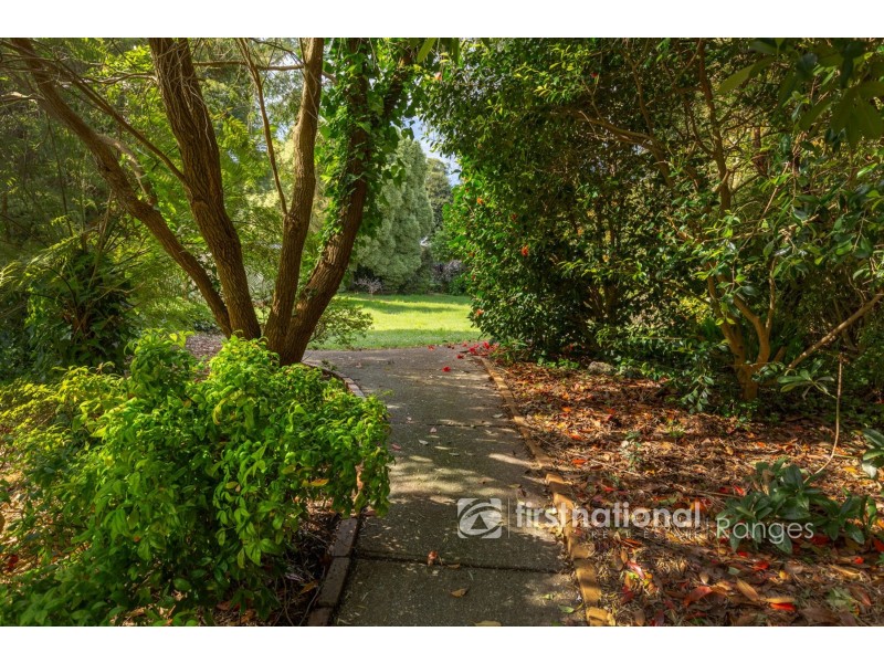 19 Joffre Parade, Cockatoo VIC 3781