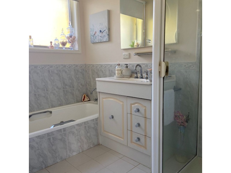 1 St Austell Road, Belgrave South VIC 3160