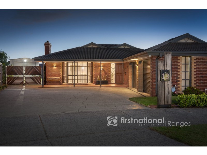 13 Sheffield Close, Pakenham VIC 3810