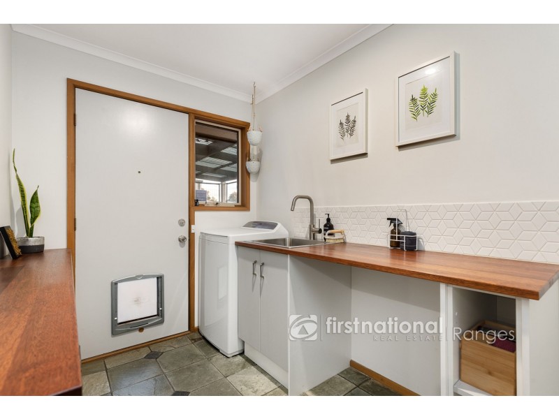 13 Sheffield Close, Pakenham VIC 3810