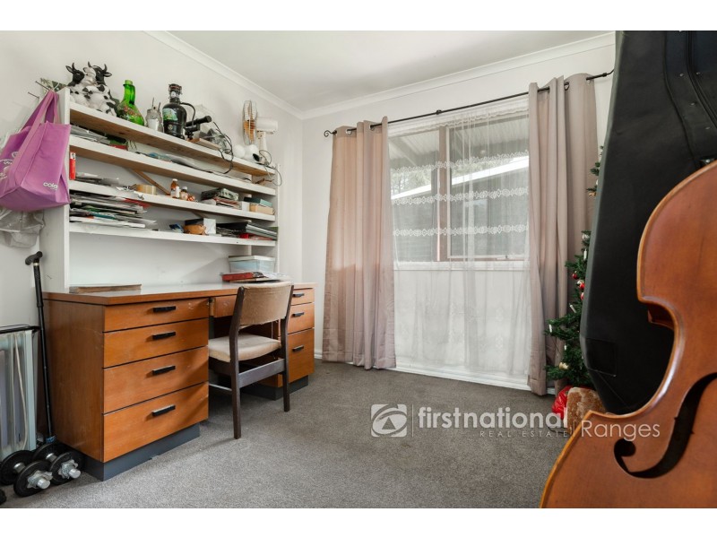 1 Stringybark Road, Cockatoo VIC 3781