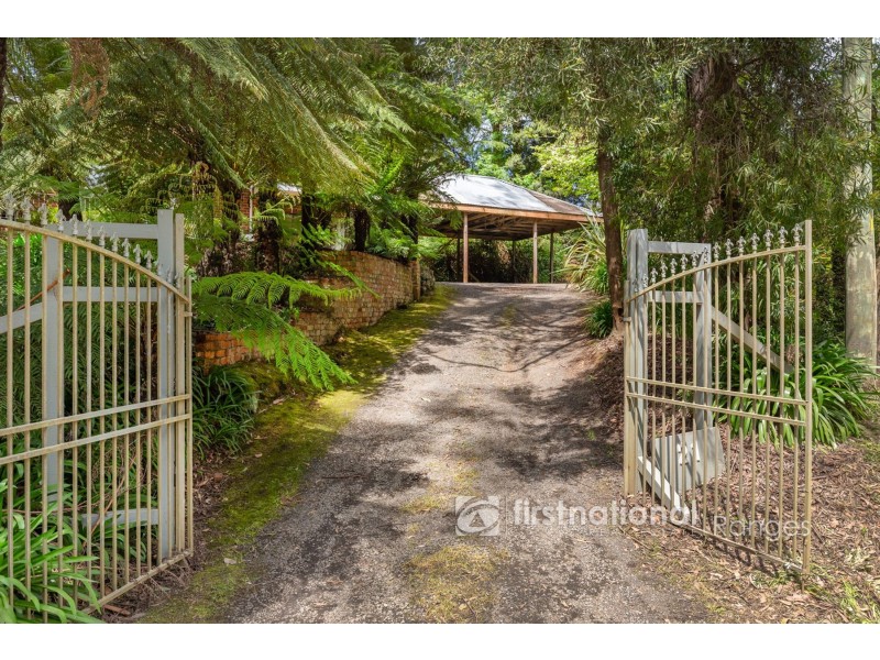21 Alexander Road, Cockatoo VIC 3781
