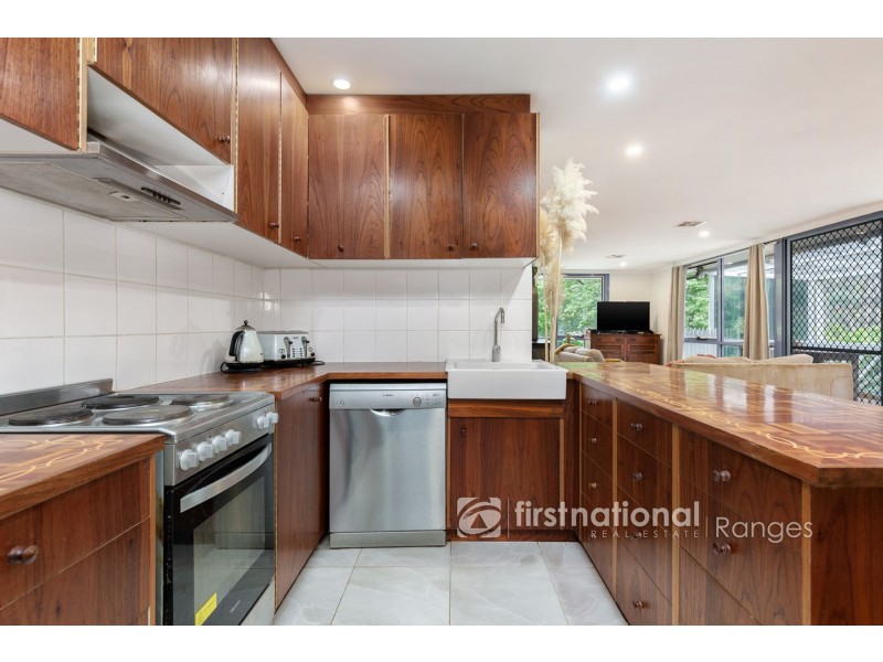 1  Steane Street, Cockatoo VIC 3781