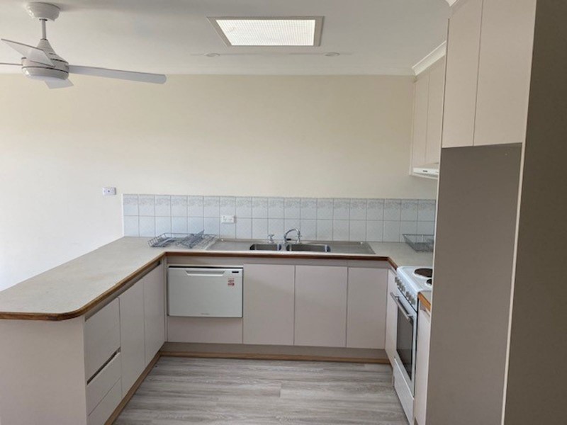 2/27-31 Kings Road, Emerald VIC 3782