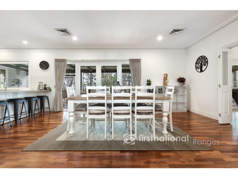 2 Azalea Crescent, Emerald VIC 3782