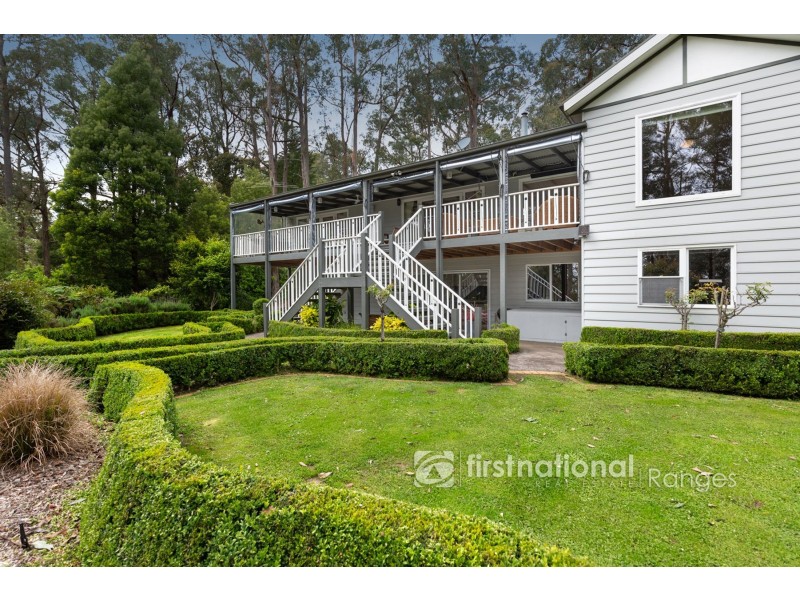 2 Azalea Crescent, Emerald VIC 3782