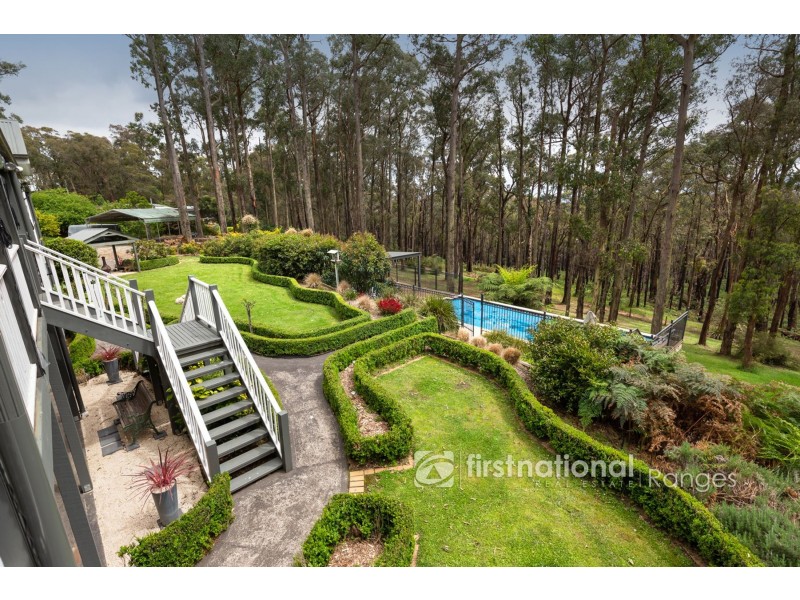 2 Azalea Crescent, Emerald VIC 3782