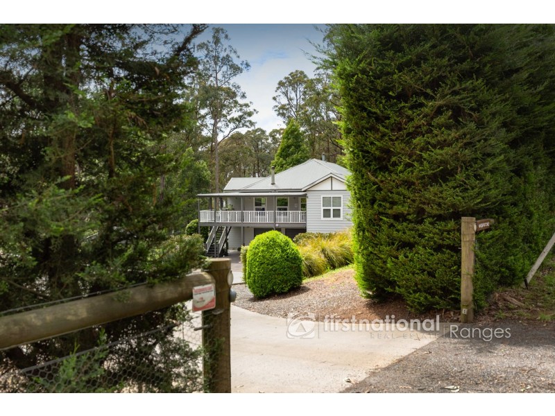 2 Azalea Crescent, Emerald VIC 3782