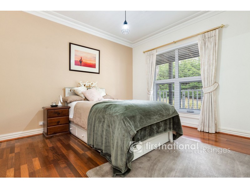 2 Azalea Crescent, Emerald VIC 3782