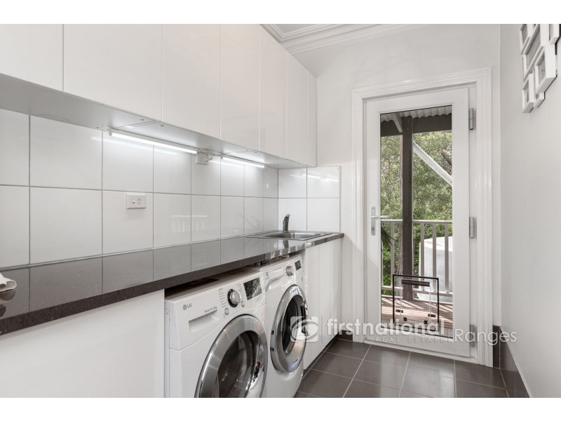 2 Azalea Crescent, Emerald VIC 3782