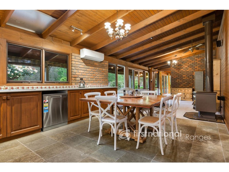13 Mulhalls Road, Macclesfield VIC 3782