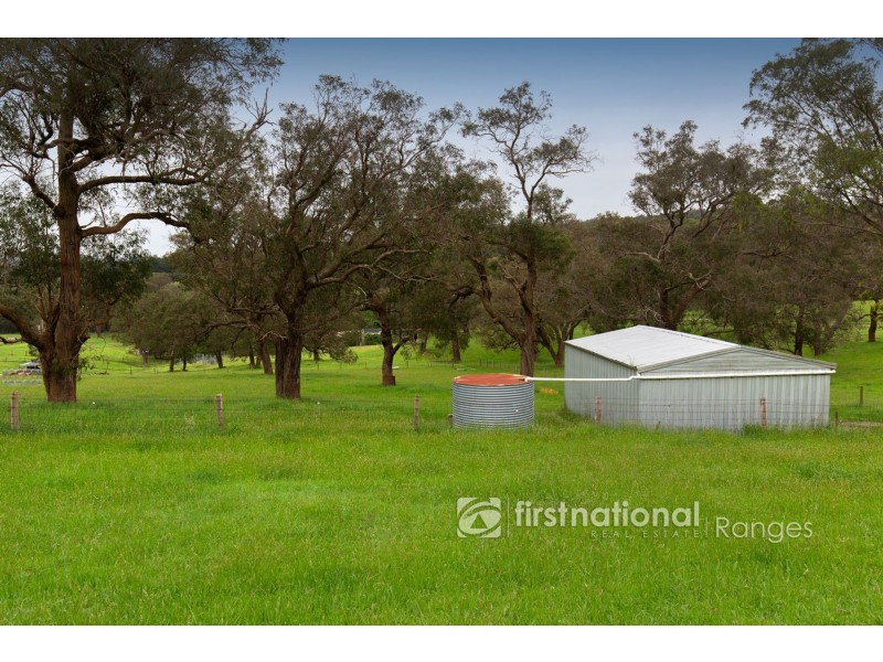 13 Mulhalls Road, Macclesfield VIC 3782