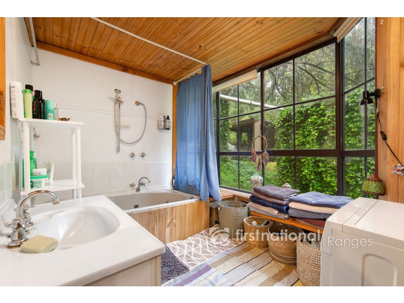 92 Beaconsfield-Emerald Road, Emerald VIC 3782