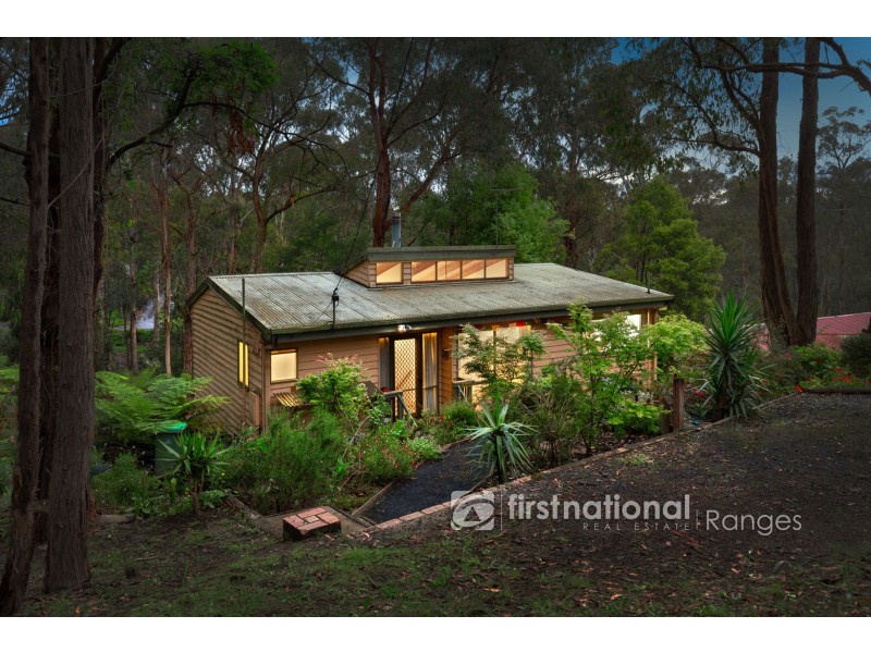 43 Mountain Road, Cockatoo VIC 3781