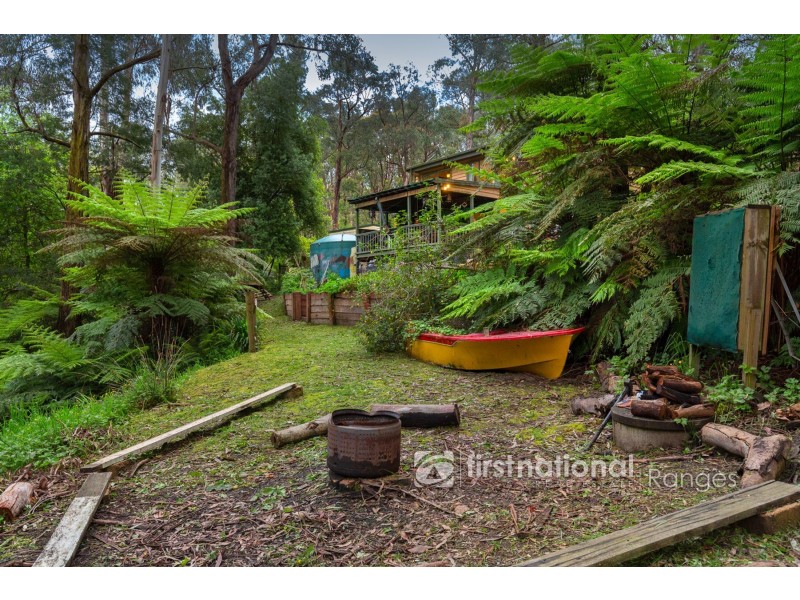 43 Mountain Road, Cockatoo VIC 3781