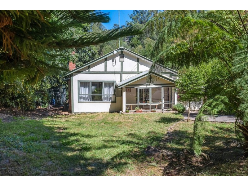 4 Cole Avenue, Belgrave VIC 3160