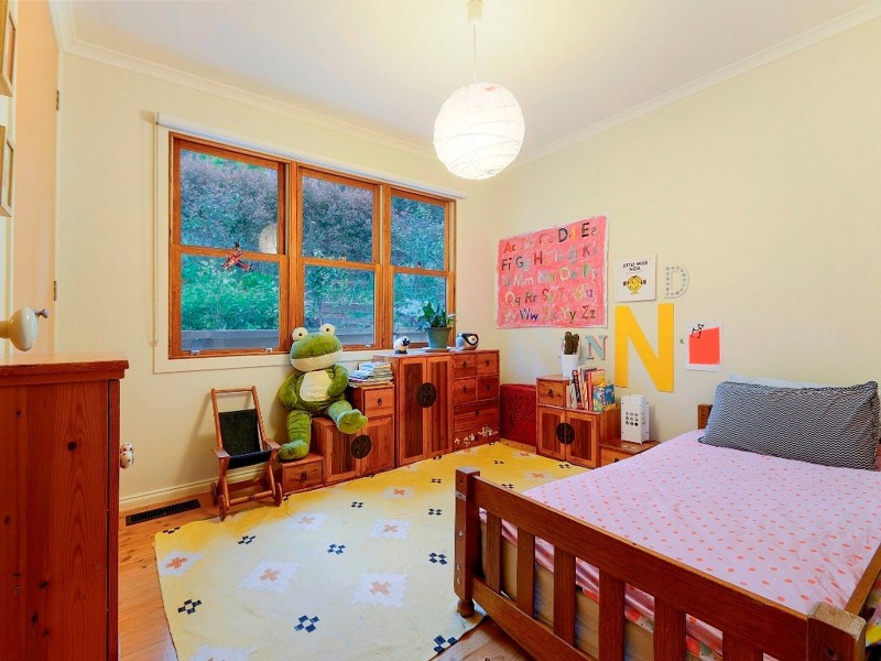 5 Duke Street, Emerald VIC 3782