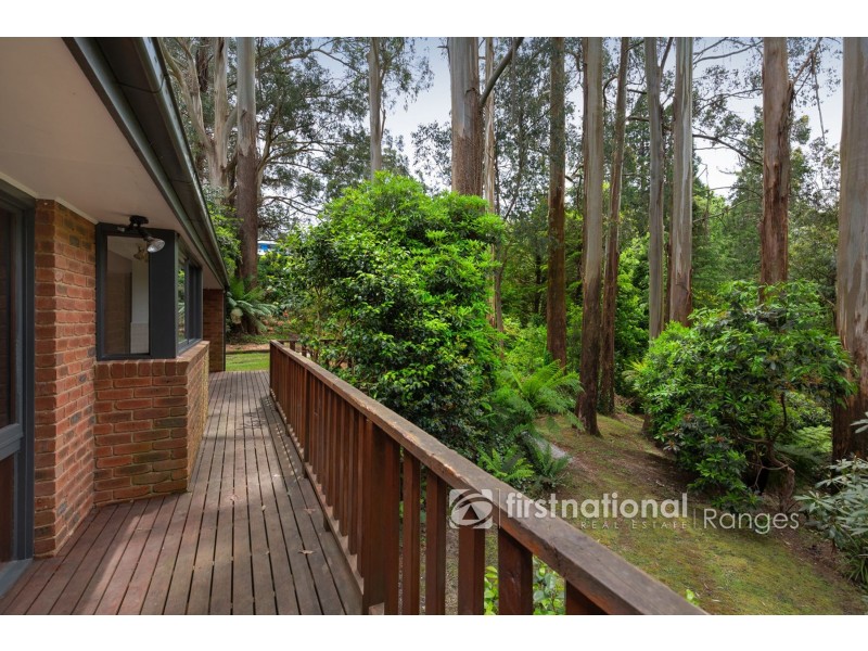 39 Olinda Crescent, Olinda VIC 3788
