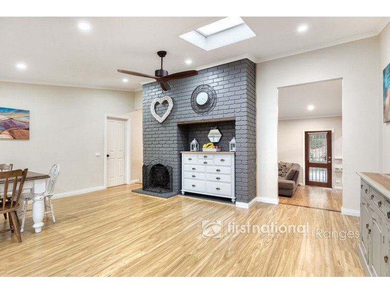 153 Rainy Hill Road, Cockatoo VIC 3781