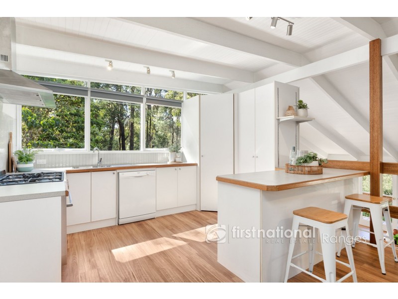 6 Symons Road, Avonsleigh VIC 3782