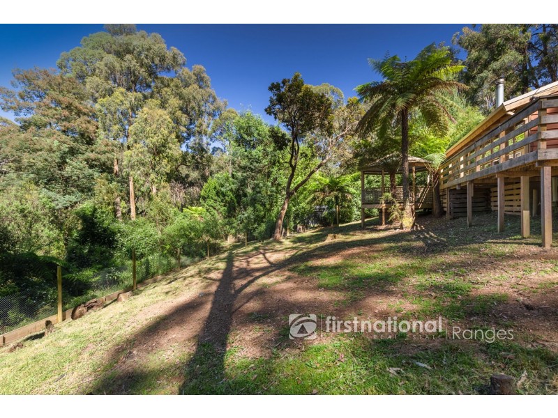 6 Symons Road, Avonsleigh VIC 3782