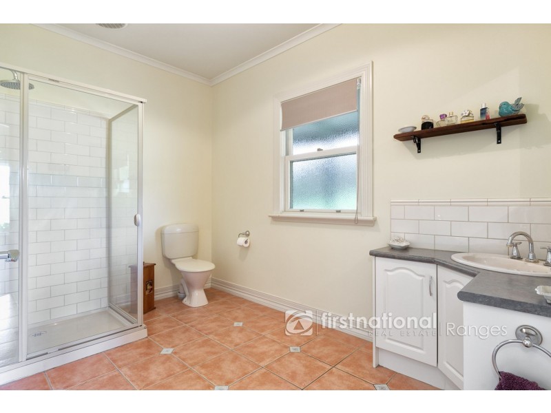 25 Oneill Road, Macclesfield VIC 3782