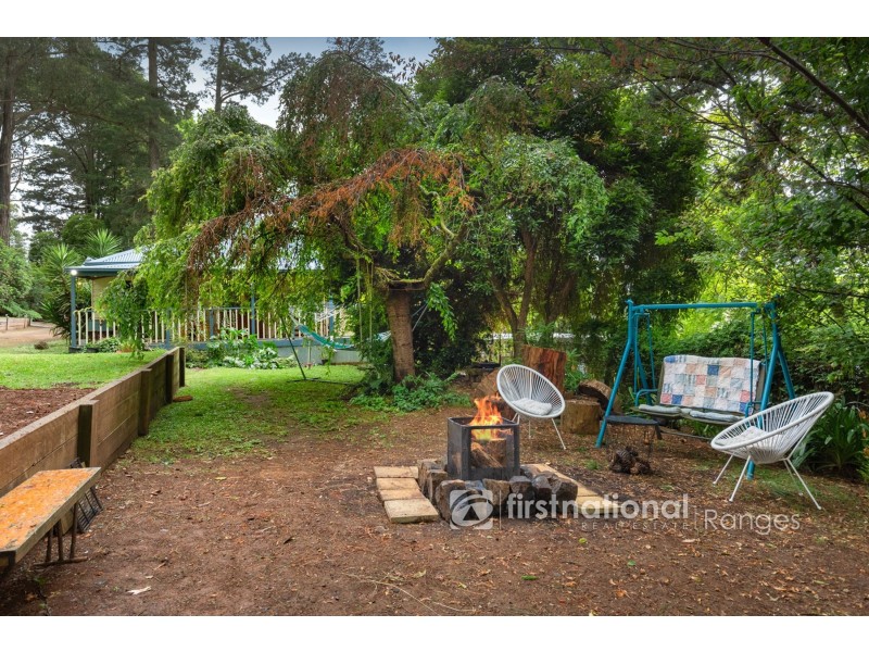 13 Seaview Road, Cockatoo VIC 3781