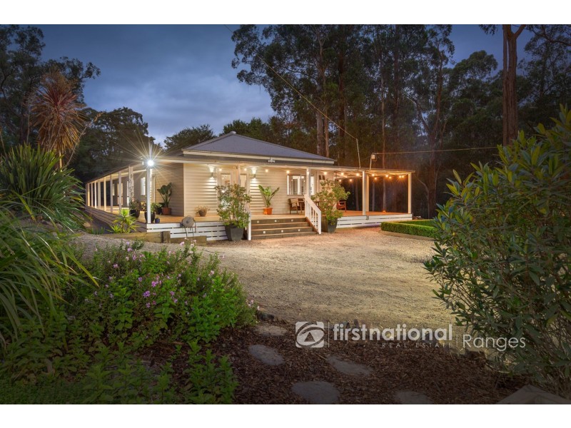 18 View Hill Road, Cockatoo VIC 3781