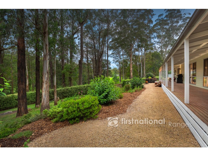 18 View Hill Road, Cockatoo VIC 3781