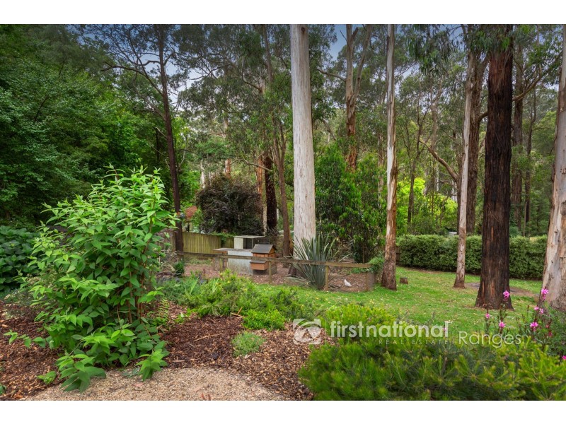 18 View Hill Road, Cockatoo VIC 3781