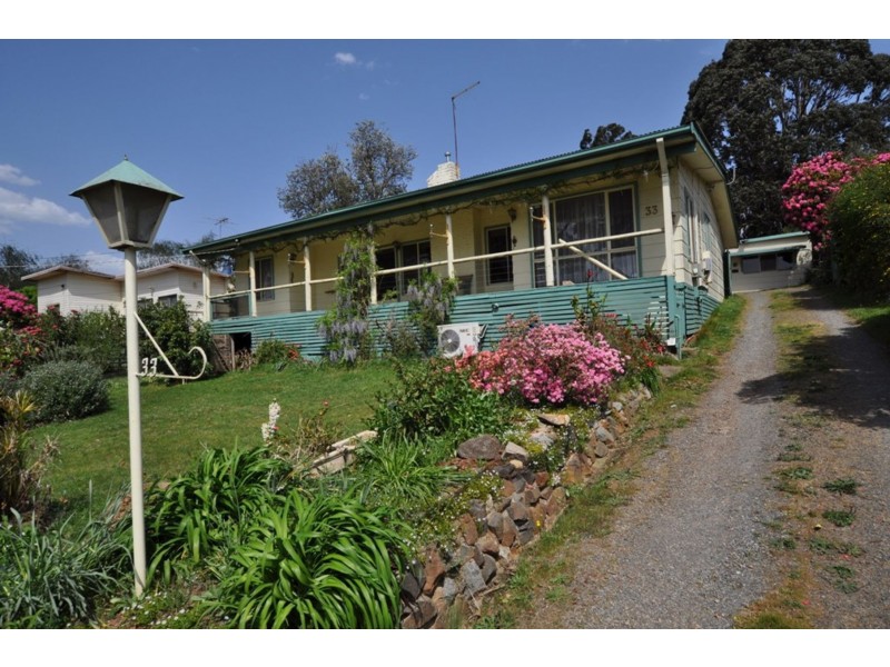 33 Station Road, Gembrook VIC 3783